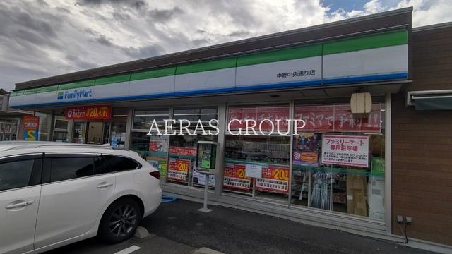 コンビニ　ファミリーマート 中野中央通り店（コンビニ）まで504m