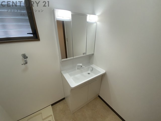 洗面設備　独立洗面化粧台付きでおすすめです！