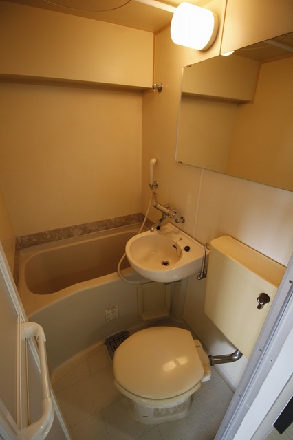 バス・シャワールーム