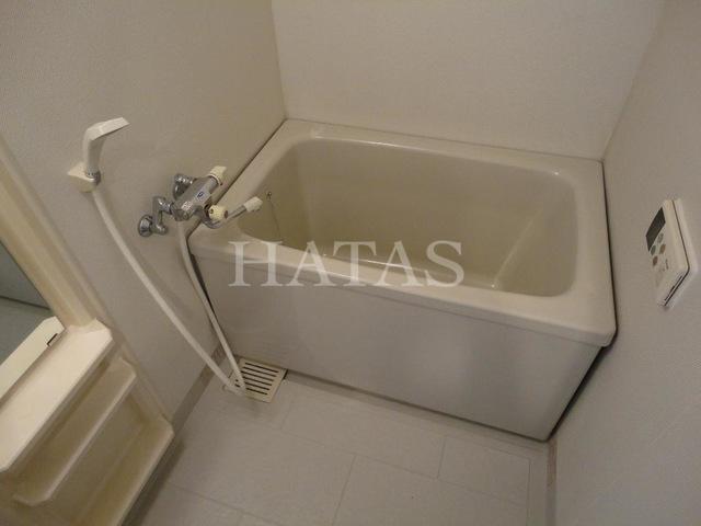 バス・シャワールーム　同物件別部屋です