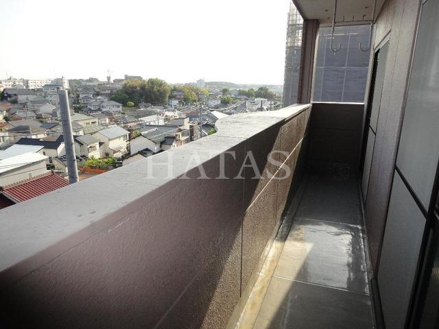 バルコニー　同物件別部屋です