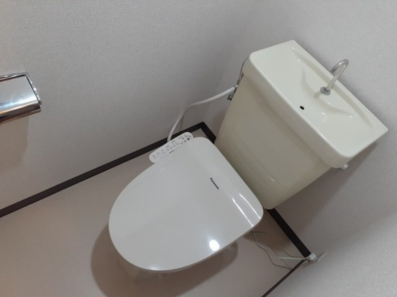 トイレ　図面と現状に相違がある場合には現状を優先