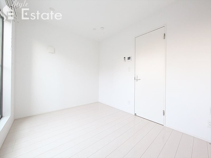 居室・リビング　内装