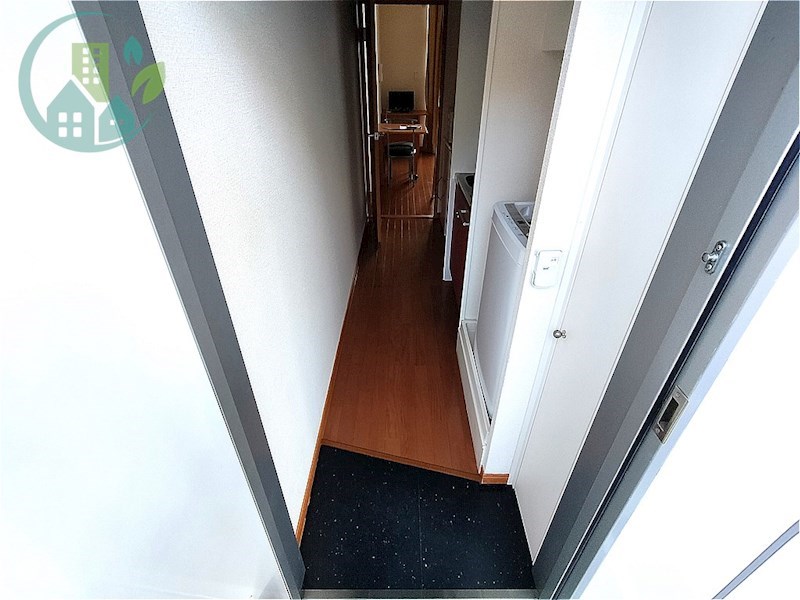 玄関　レオパレスマヤコート（家具・家電付、仲介手数料不要）