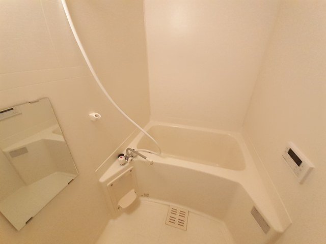 バス・シャワールーム　ゆったり過ごせるお風呂です