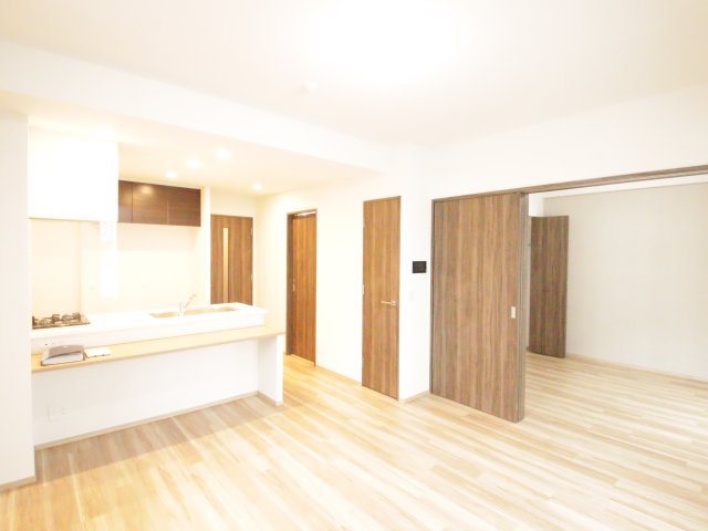 居室・リビング　※３階の参考写真です※