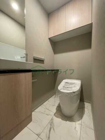 トイレ　ザ・パークハウスアーバンス早稲田