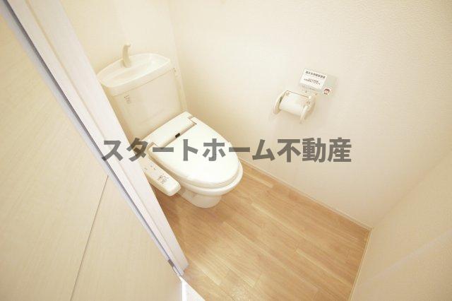 トイレ　ゆったりとした空間のトイレです