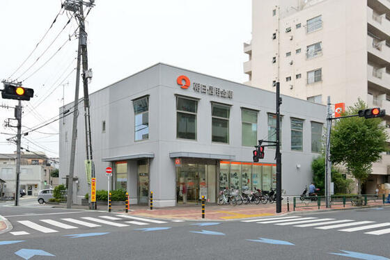 銀行　朝日信用金庫新小岩支店（銀行）まで301m