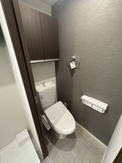 トイレ　同施工会社参考写真です