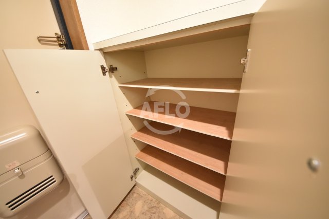 収納　エスリード堂島　シューズボックス