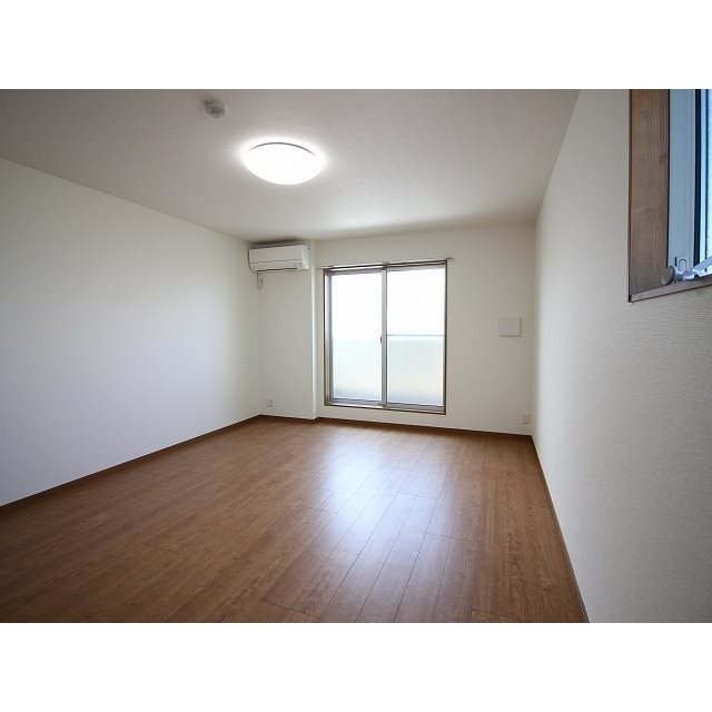 その他部屋・スペース　照明付きです。