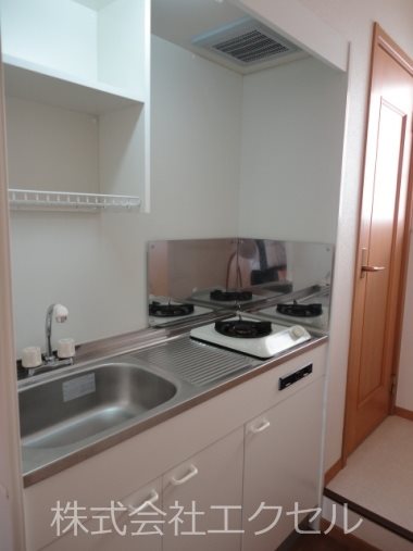 キッチン　1口ガスコンロ完備してます。