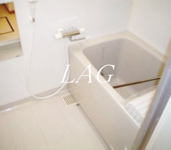 バス・シャワールーム　お風呂です。