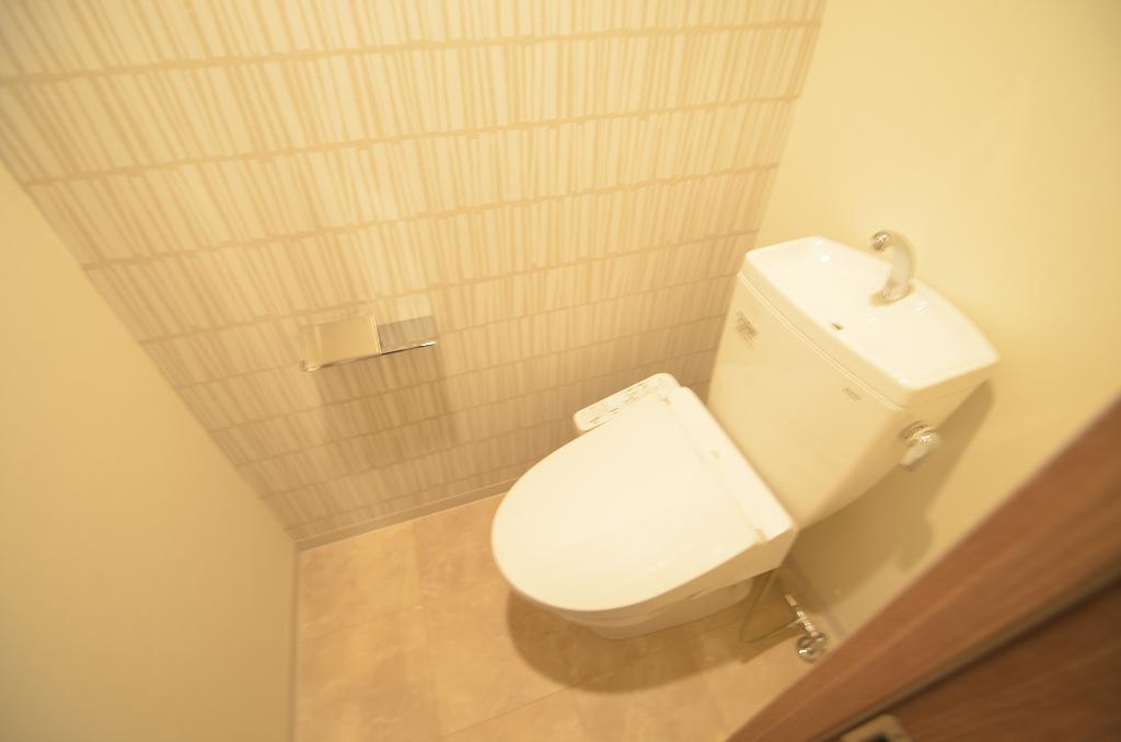 トイレ　シャワー付トイレ