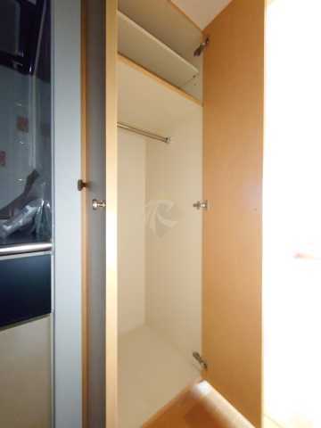 収納　ルーブル高円寺弐番館