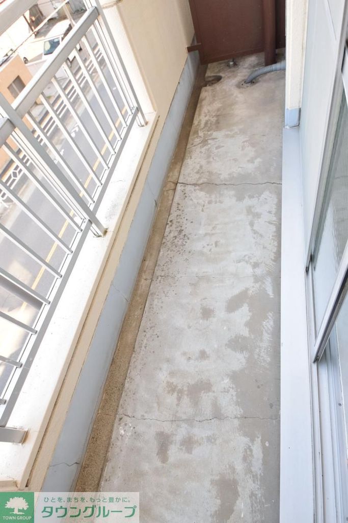 バルコニー　バルコニー