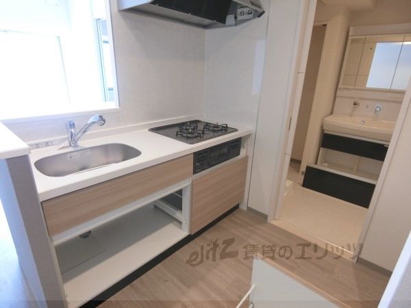 キッチン　キッチン