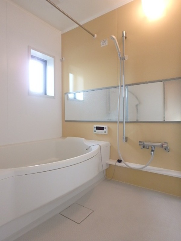 バス・シャワールーム　図面と現状に相違がある場合には現状を優先