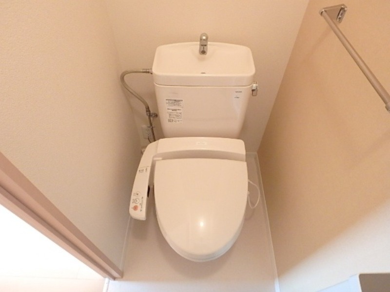 トイレ　図面と現状に相違がある場合には現状を優先