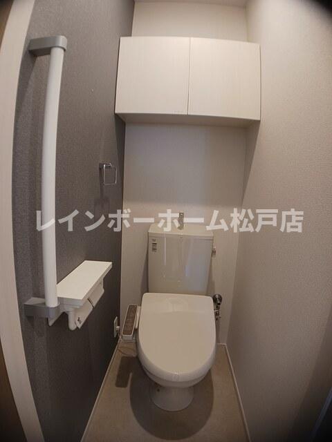 トイレ　シンプルで使いやすいトイレです