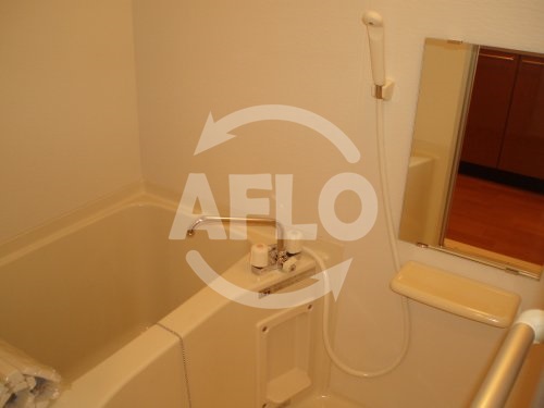 バス・シャワールーム　プレサンス東本町　風呂