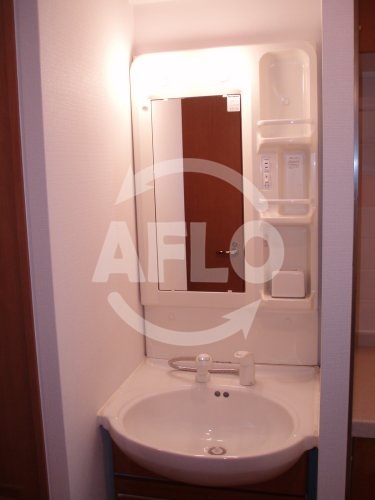 洗面設備　プレサンス東本町　独立洗面台