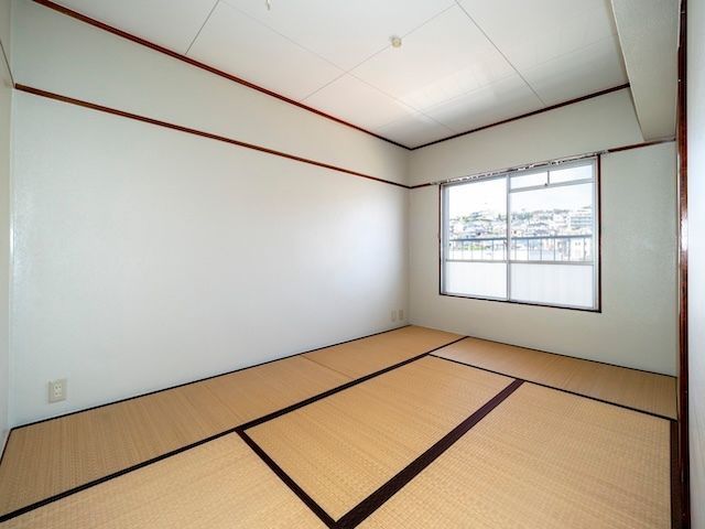 その他部屋・スペース　落ち着いて過ごせるお部屋なので、寝室にいかがでしょうか