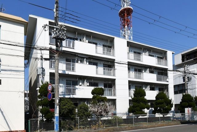 建物外観　落ち着いた雰囲気の外観です