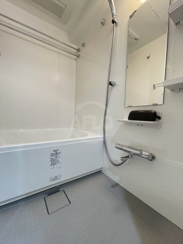 バス・シャワールーム　アーバネックス難波WEST　浴室