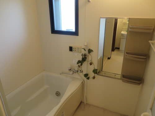 バス・シャワールーム　浴室