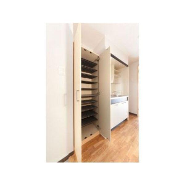 玄関　シューズボックス！