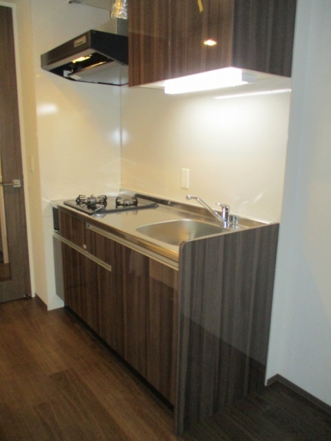 キッチン　反転タイプです。