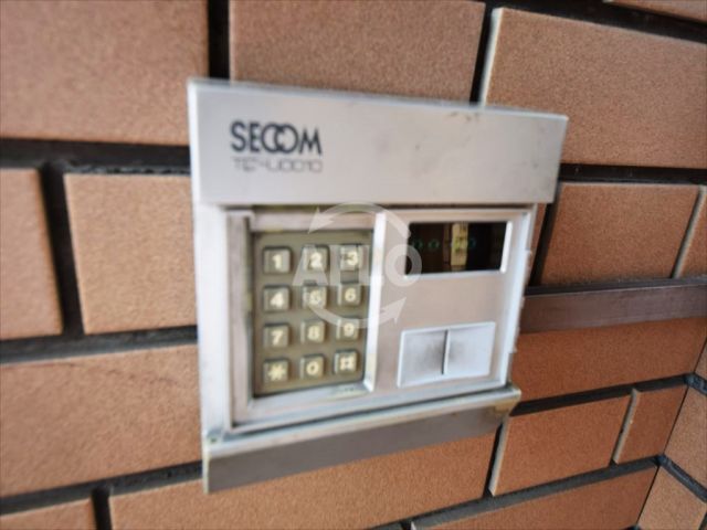 セキュリティ　プレミール北堀江　オートロック