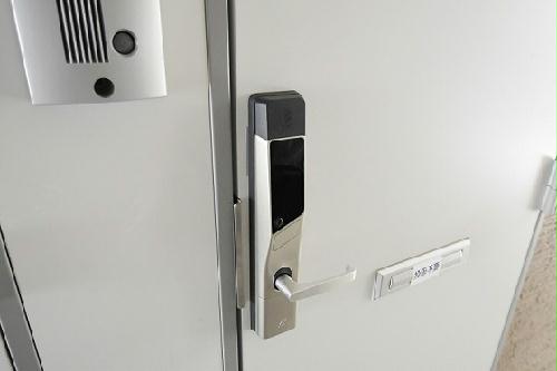 セキュリティ　備品や設備仕様は号室等により異なります現地をご確認ください。