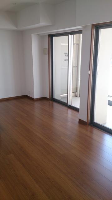 居室・リビング　【居間・リビング】※現ご入居者様ご入居前の写真です（現況優先