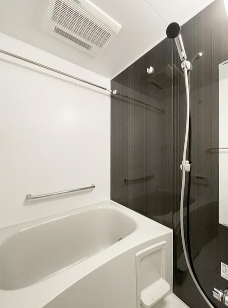 バス・シャワールーム　風呂