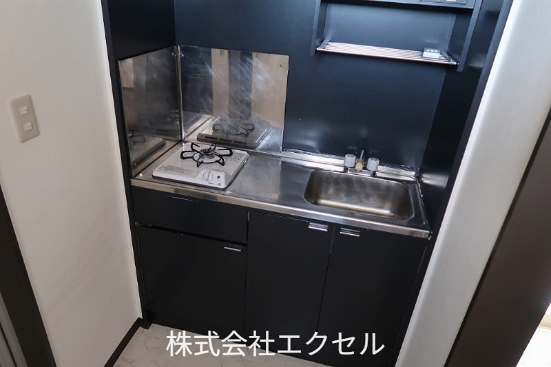 キッチン　1口コンロ付きです。