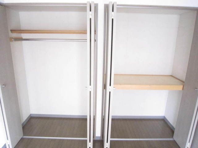 収納　クローゼット