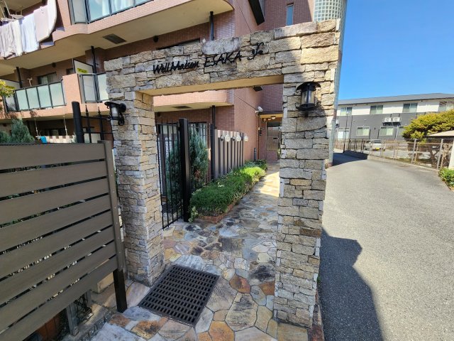 エントランス　詳細は、RISUMO江坂本店→06 6155-7137まで♪