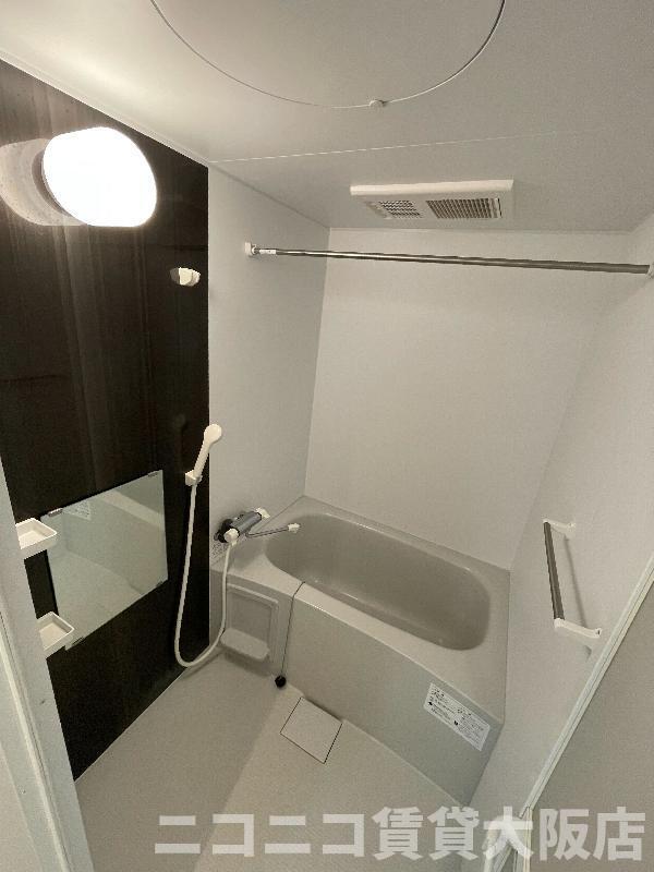 バス・シャワールーム　同タイプイメージ写真のため現況を優先いたします。