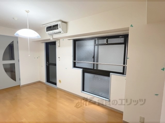 居室・リビング　洋室