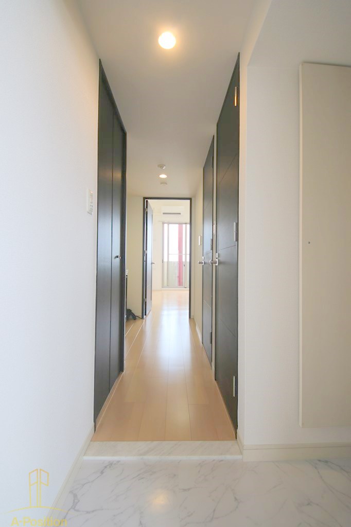 玄関　S-RESIDENCE谷町九丁目