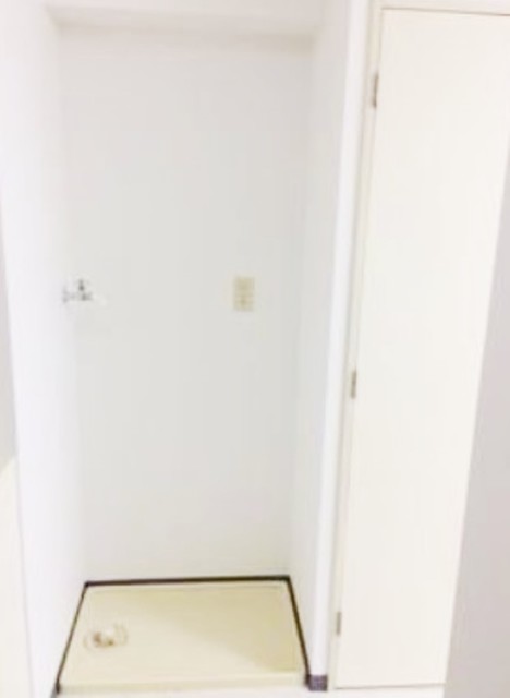 その他設備　室内洗濯機置き場付き