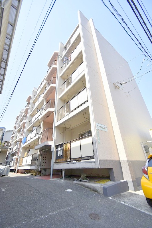 建物外観　お問合せはシティホーム海田センター　082-821-2227
