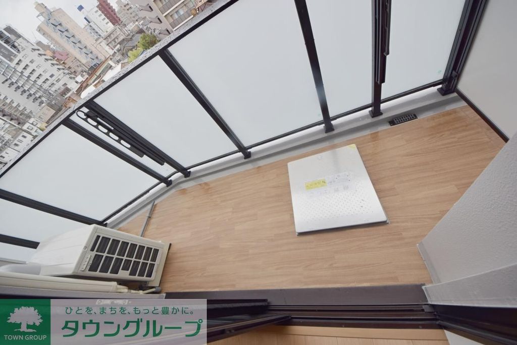 バルコニー　バルコニー