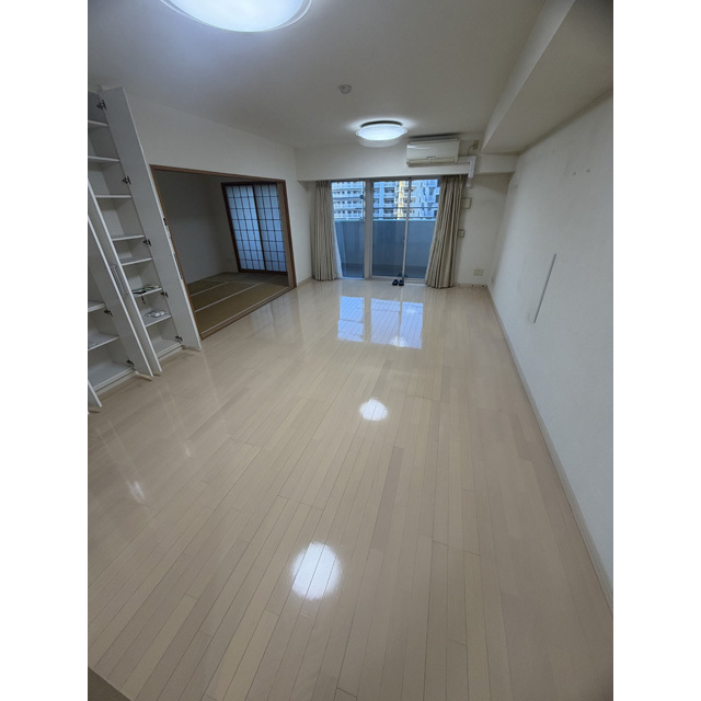 居室・リビング　リビング