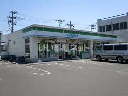 コンビニ　ファミリーマート 卸町三丁目店（コンビニ）まで473m