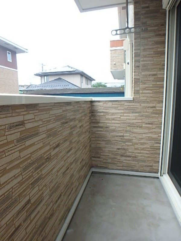 バルコニー　図面と現状に相違がある場合には現状を優先