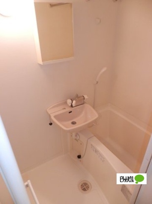 バス・シャワールーム　バスルーム